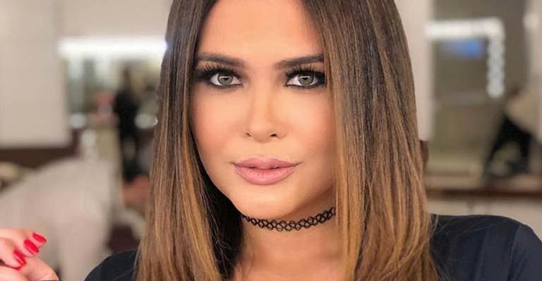 Geisy Arruda posa com bumbum de fora em novo clique e deixa fãs em êxtase