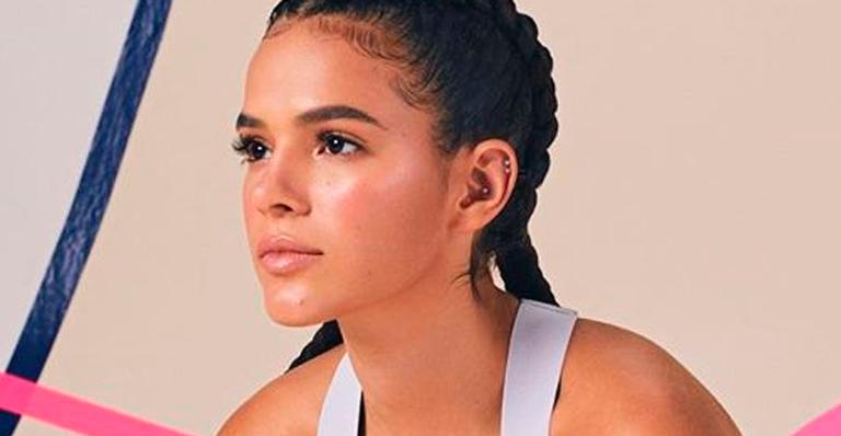 Bruna Marquezine se irrita com notícia do ‘Fofocalizando’ e detona: ”Notícias mentirosas”