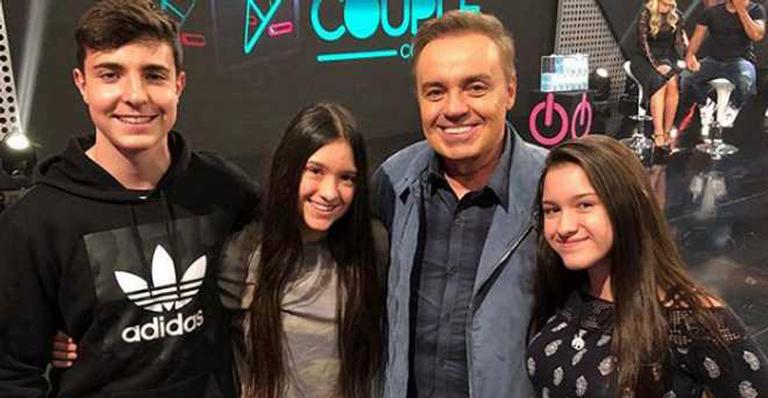 Assessoria de Gugu Liberato diz que mãe dos filhos foi induzida a assinar procuração