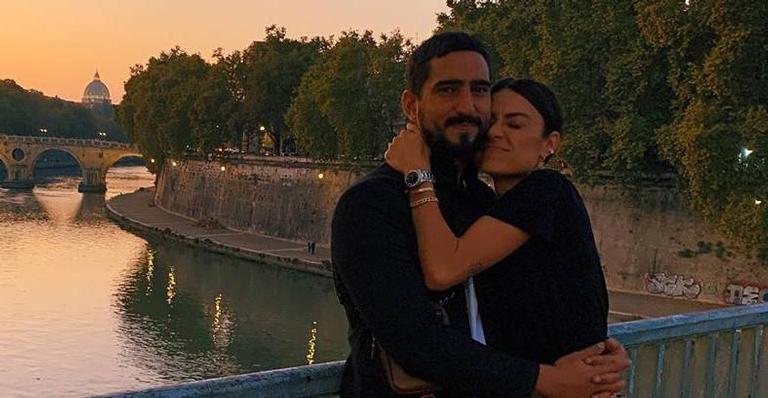Thaila Ayala escreve um textão em homenagem ao marido no dia de seu aniversário: ‘Homem cheio de garra’