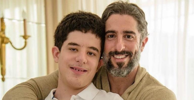 Marcos Mion leva filho autista para esquiar pela primeira vez e se derrete: ”Sonho realizado”
