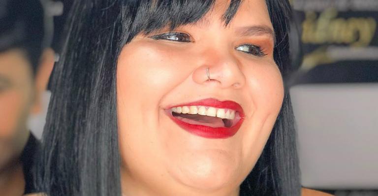 Grávida de seis meses, Thais Carla posa nua e admite cansaço: ”Me mandem forças”