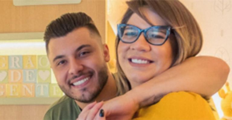 Marília Mendonça mostra o filho dormindo em seus braços e justifica exposição: ”Eu tento guardar só pra mim”