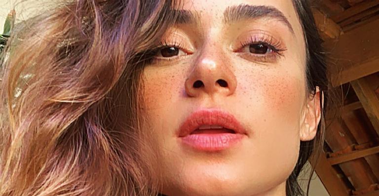 Thaila Ayala surge deslumbrante com maiô transparente e surpreende seguidores: ”Corpo mais lindo do Brasil”