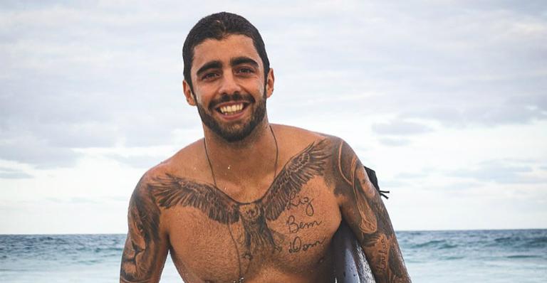 Pedro Scooby faz reflexão depois de polêmicas para fechar o ano: “Mais respeito”