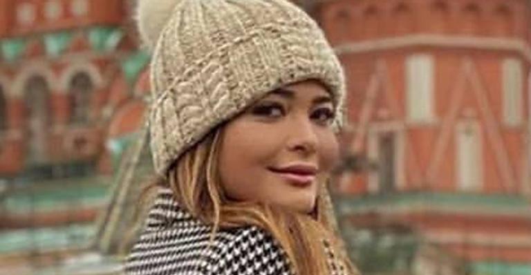 Geisy Arruda perde a paciência e detona fã que criticou fotos com ”muita roupa”