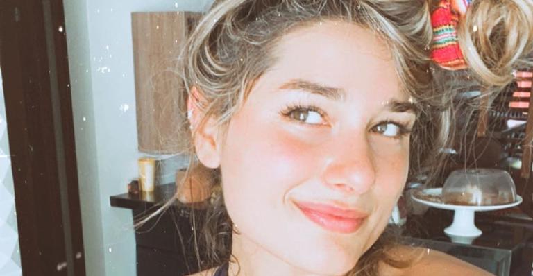 Sasha Meneghel surge com cabelos bagunçados e enlouquece a web: “Tava plena”