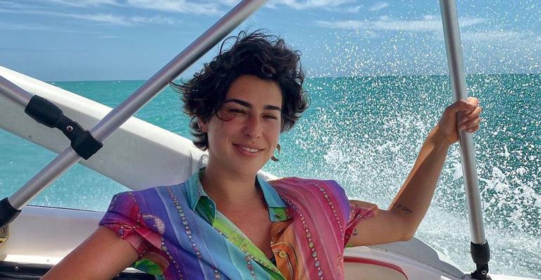 Fernanda Paes Leme posa plena dentro do mar e recebe elogios: ‘Quando criei asas voei’