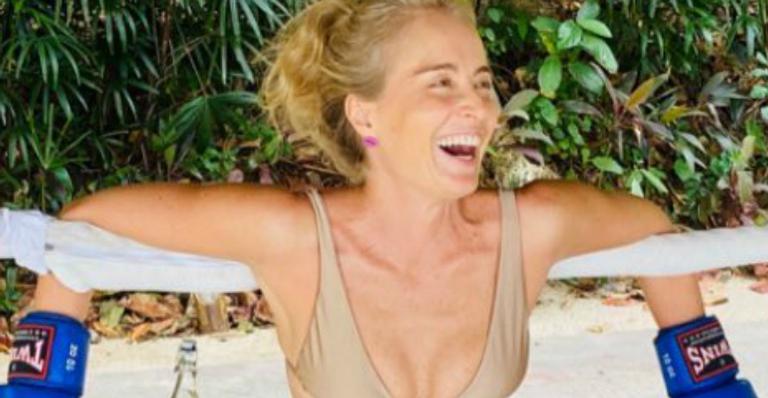 Aos 46 anos, Angélica aparece com a barriga definida após treino de Muay Thai