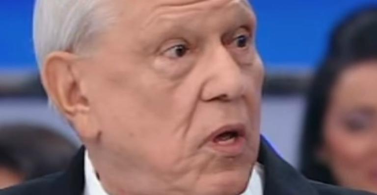 Ary Toledo é internado em estado gravíssimo aos 82 anos, segundo Leão Lobo