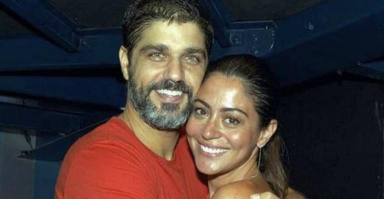 Bruno Cabrerizo faz homenagem especial para Carol Castro e se diverte: ”Sexta da maldade”