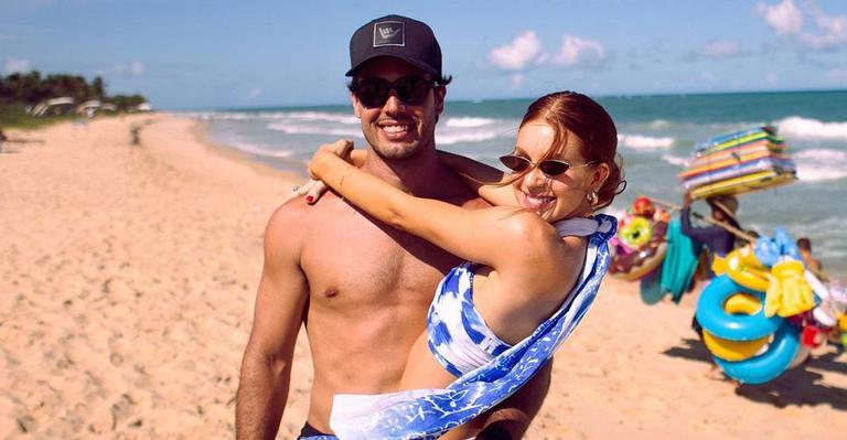 Marina Ruy Barbosa celebra os 4 anos de união com o marido, Alexandre Negrão