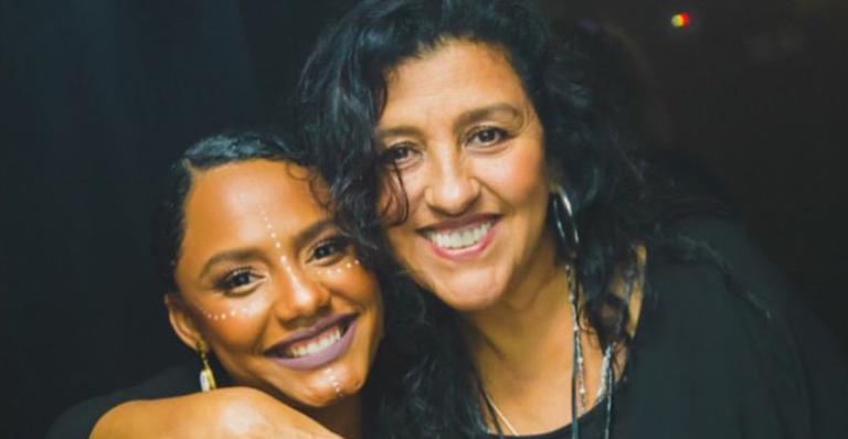 Regina Casé revela detalhes dos bastidores de cena emocionante em Amor De Mãe
