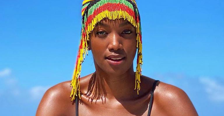 Iza surge sem maquiagem e cabelo natural chama atenção: ”Bonita pra caramba”
