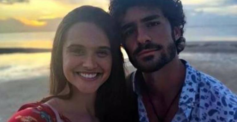 Juliana Paiva abre o jogo e se pronuncia sobre rumores de affair com ator português