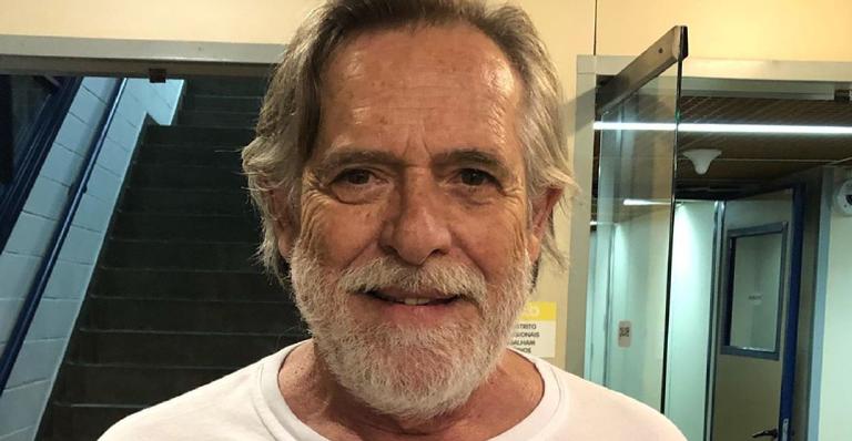 Após proposta para assumir cargo no governo, José de Abreu troca farpas com Regina Duarte