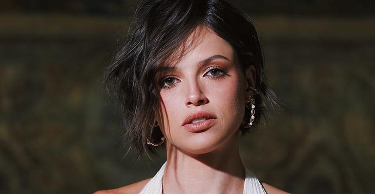 Agatha Moreira coloca o bumbum para jogo em clique só de biquíni nas Ilhas Maldivas