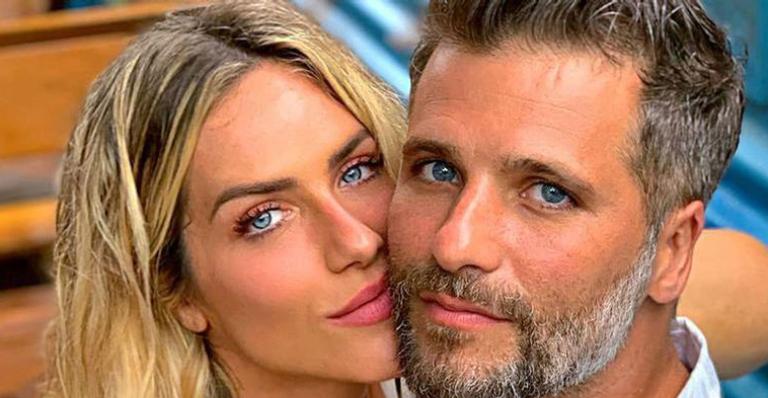 Bruno Gagliasso e Giovanna Ewbank falam sobre Regina Duarte: “Fujo”
