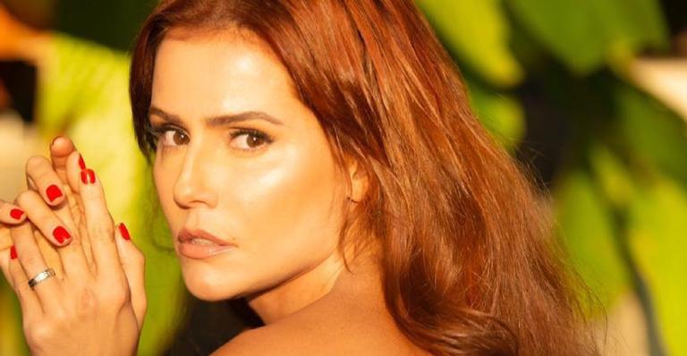 Filha de Deborah Secco explode fofurômetro ao surgir curtindo o dia em uma espreguiçadeira