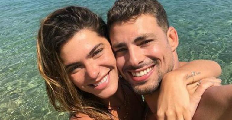 Mariana Goldfarb revela objeto especial que carrega em homenagem ao marido, Cauã Reymond