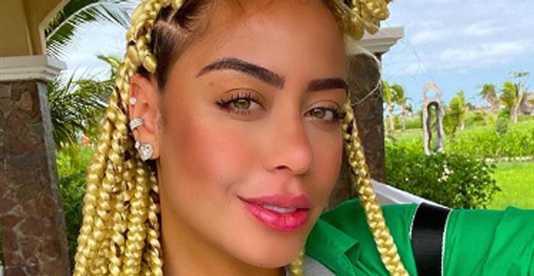 Rafaella Santos pega fãs de surpresa com mensagem misteriosa nas redes sociais