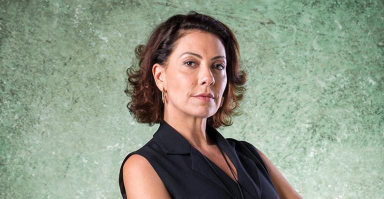 Fabíula Nascimento muda o visual após as gravações de Bom Sucesso