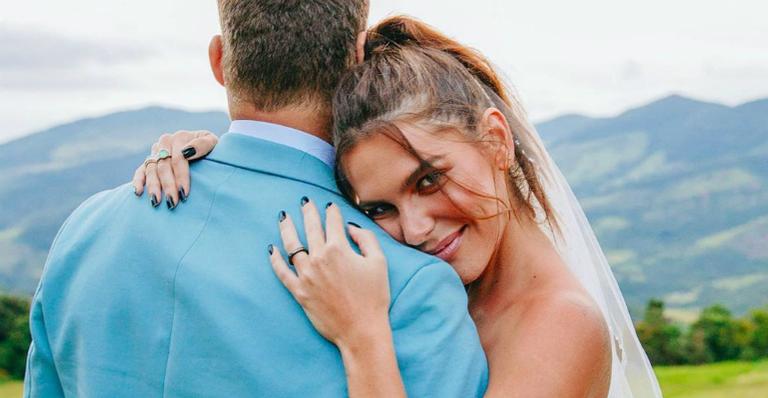 Mariana Goldfarb rebate críticas após mostrar fotos inéditas de seu casamento: ”Felicidade incomoda”