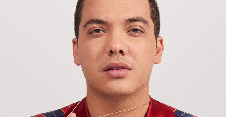 Wesley Safadão e esposa surgem agarradinhos durante viagem romântica: ”Tranquilidade e paz”