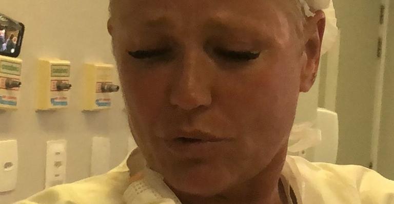 Xuxa Meneghel se emociona com nascimento de afilhada no mesmo dia que aniversário da mãe, Alda