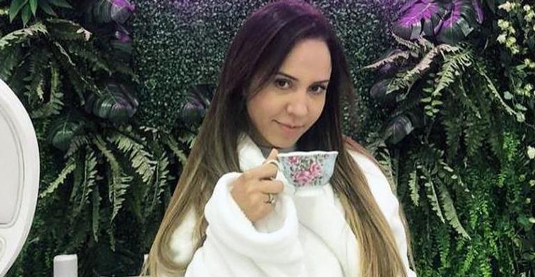 Grávida, Mulher Melão faz procedimento estético milionário com placenta: ”Preciso me cuidar”