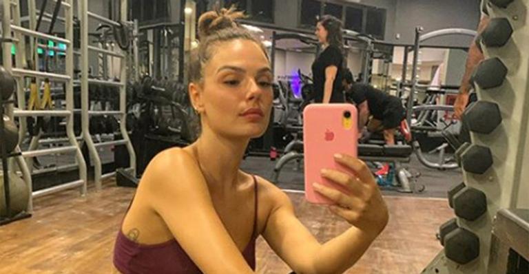 Filho de Isis Valverde explode o fofurômetro em nova foto