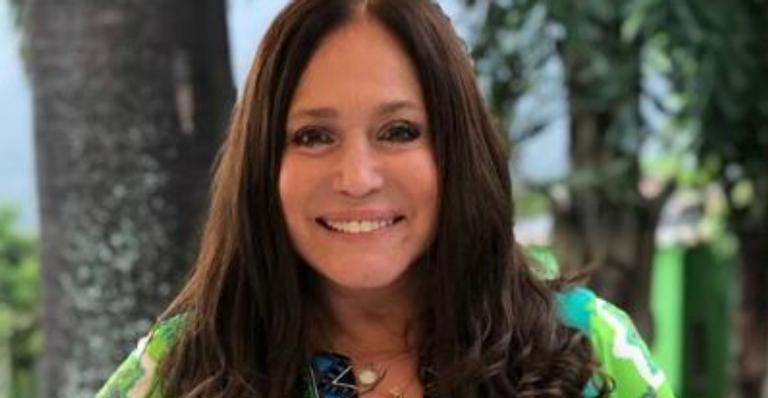 Susana Vieira posa de cara limpa aos 77 anos e impressiona internautas
