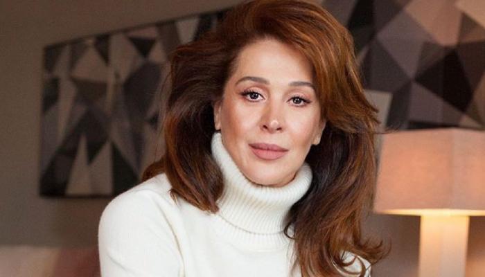 Aos 53 anos, Claudia Raia posa totalmente nua e deixa fãs babando: ”Escandalosamente maravilhosa”