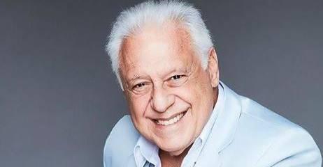 Em clique raríssimo, Antonio Fagundes surge em momento íntimo com familiares