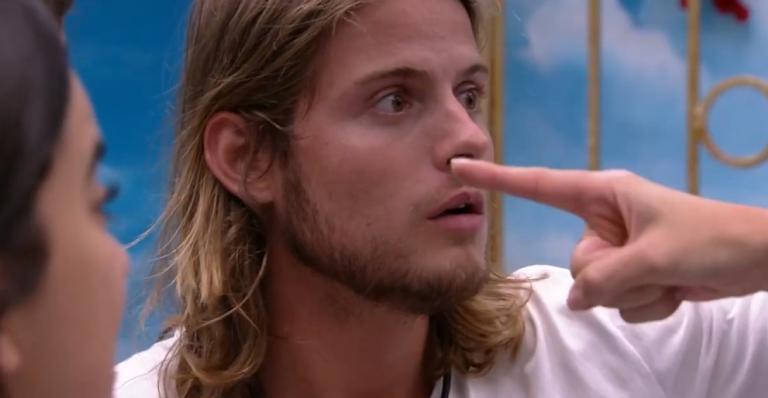 BBB20: Daniel entra na casa e revela atrocidades faladas pelos brothers: ”Eles não prestam”