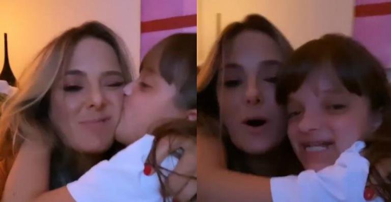 Ticiane Pinheiro reencontra Rafaella e é recebida com chuva de beijos: ”Que saudades!”