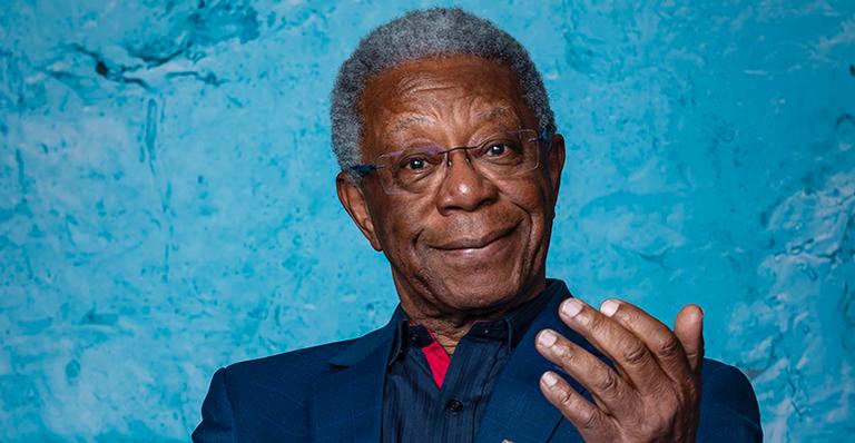 Milton Gonçalves continua internado em estado grave após sofrer AVC