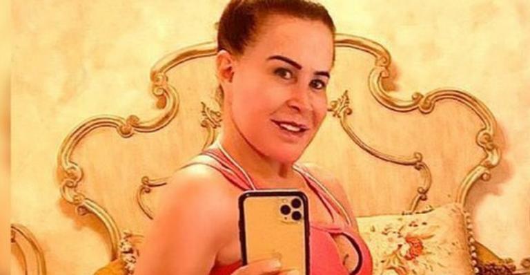 Zilu Camargo ostenta barriga sequinha com roupa colada e agrada: ”Deliciosa”