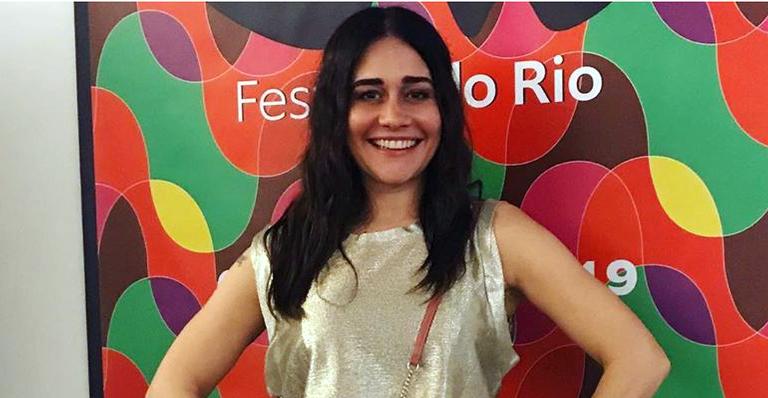 Alessandra Negrini participará de série baseada no livro de Fernanda Torres