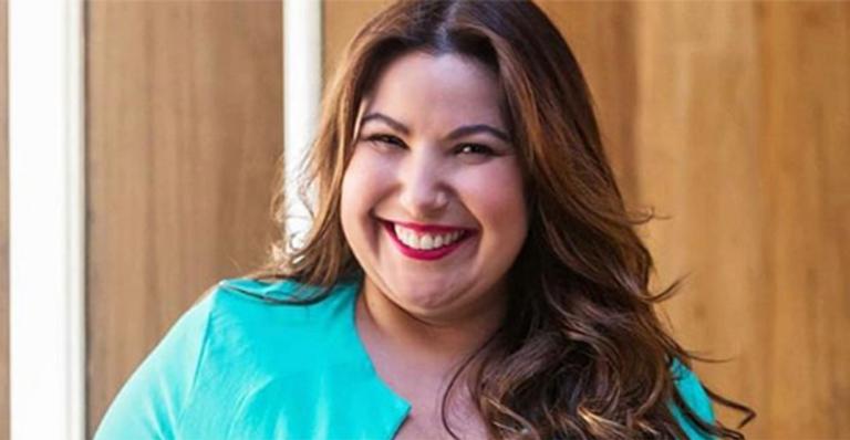 Mariana Xavier se diverte ao surgir com o namorado: ‘Passei 11 anos solteira’