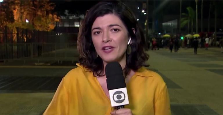 Repórter da Globo é interrompida por invasor durante reportagem ao vivo