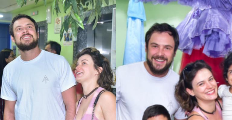 Sergio Guizé e Bianca Bin visitam hospital contra câncer e fazem doação especial