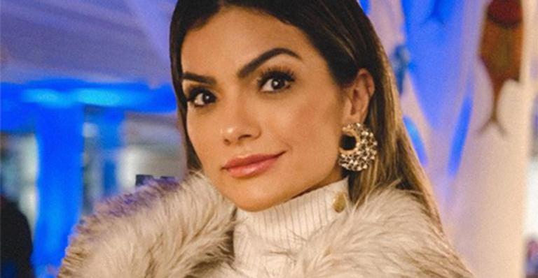 Kelly Key se joga no carnaval de São Paulo ao lado de Lexa