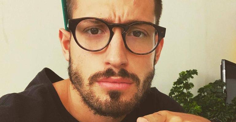 Vinicius Martinez encanta a web ao surgir em momento lindo com o filho, Valentin: ‘Meu dia preferido’