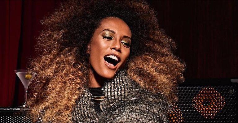 Taís Araújo arrasa com look deslumbrante todo preto e diz: ‘Plena e absoluta’