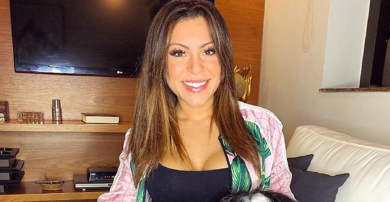 Andressa Ferreira reflete como está sendo a experiência depois da maternidade: “É uma loucura”