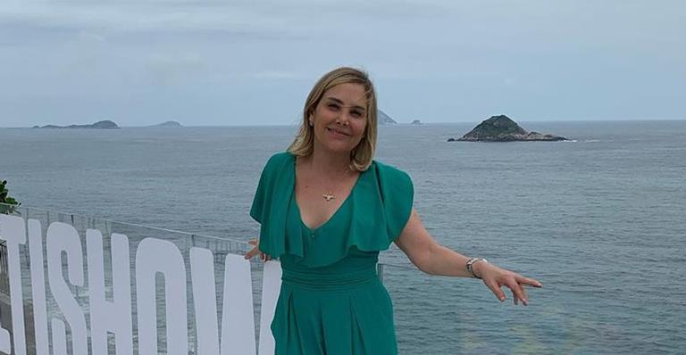 Heloisa Périssé comemora resultado de primeiro exame após tratamento contra câncer: ”Sucesso”