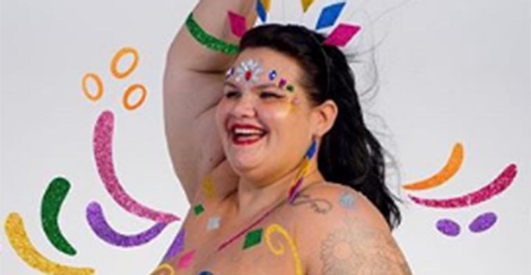 Grávida, Thais Carla surge nua em fotos com pintura corporal