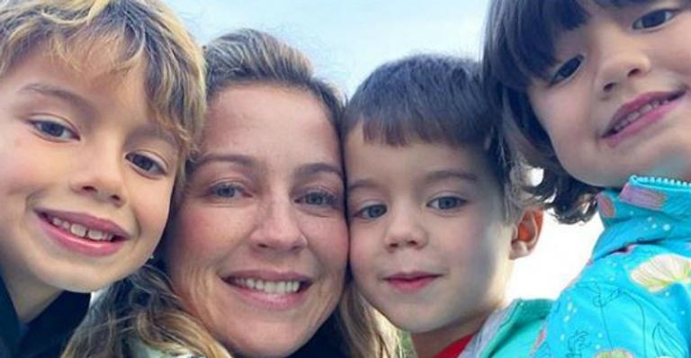 Em Israel visitando o namorado, Luana Piovani mostra filhos fantasiados para Carnaval
