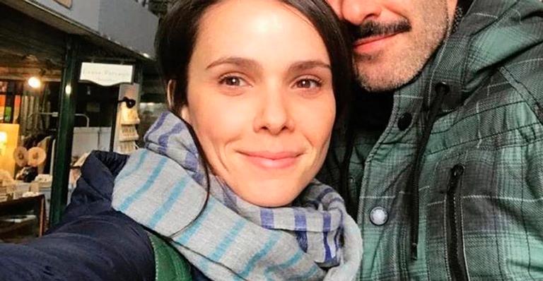 Completando 41 anos, Débora Falabella recebe declaração do namorado: ”Que seja inesquecível”
